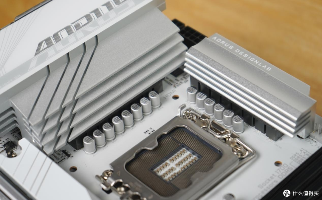 畅玩4K画质的3A游戏:技嘉B760M冰雕X+ 14700K +4070Ti S装机分享