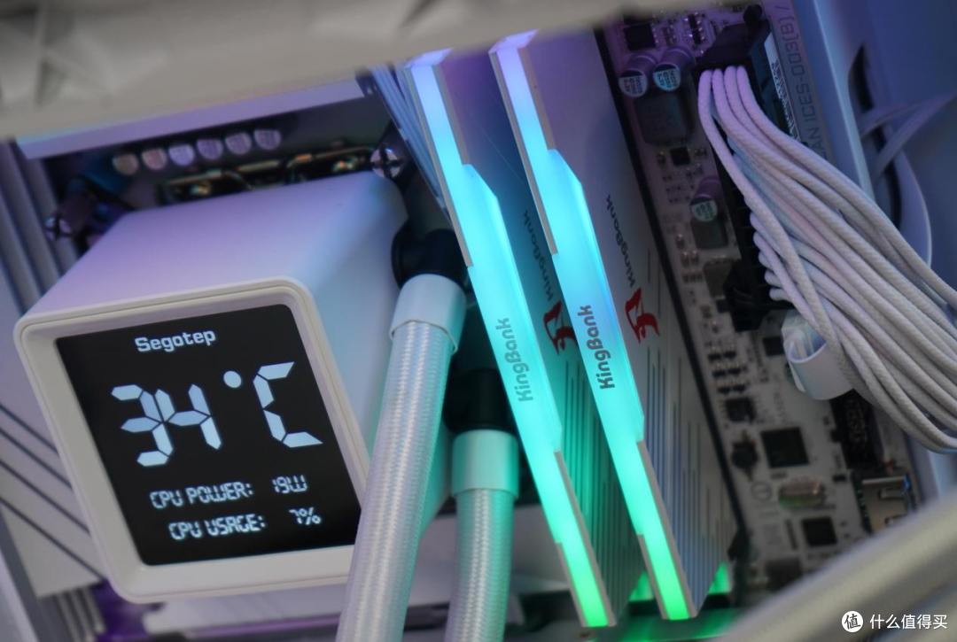 畅玩4K画质的3A游戏:技嘉B760M冰雕X+ 14700K +4070Ti S装机分享