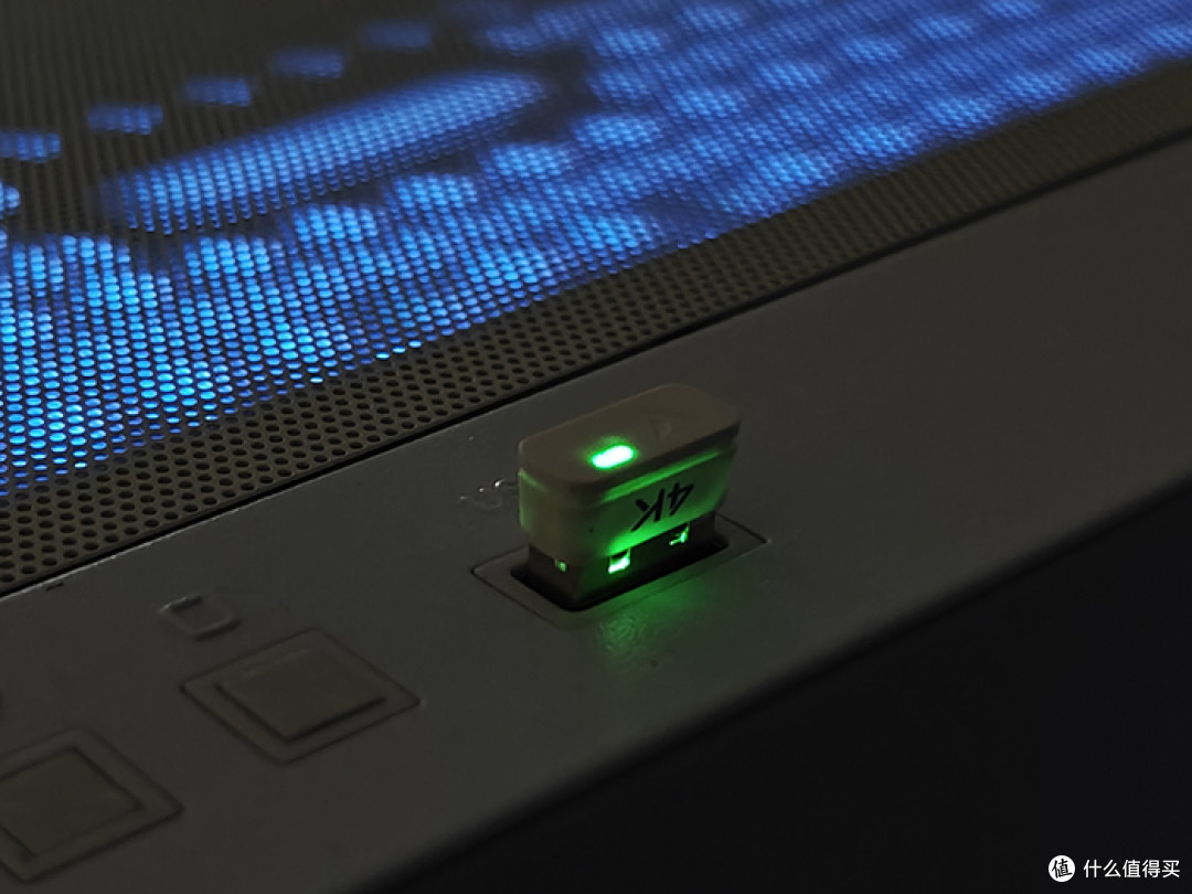 雷柏VT1 PROMAX鼠标双高速回报率全面进化,RGB充电底座火出圈