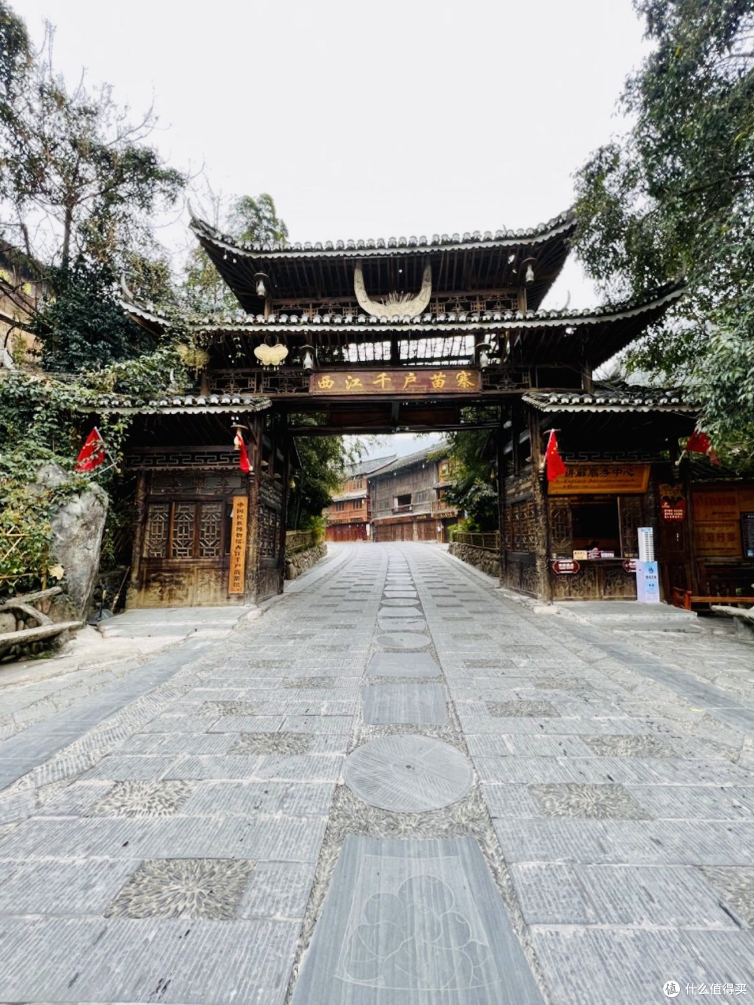 错缝出游：一个人包场千户苗寨，嘎嘎爽
