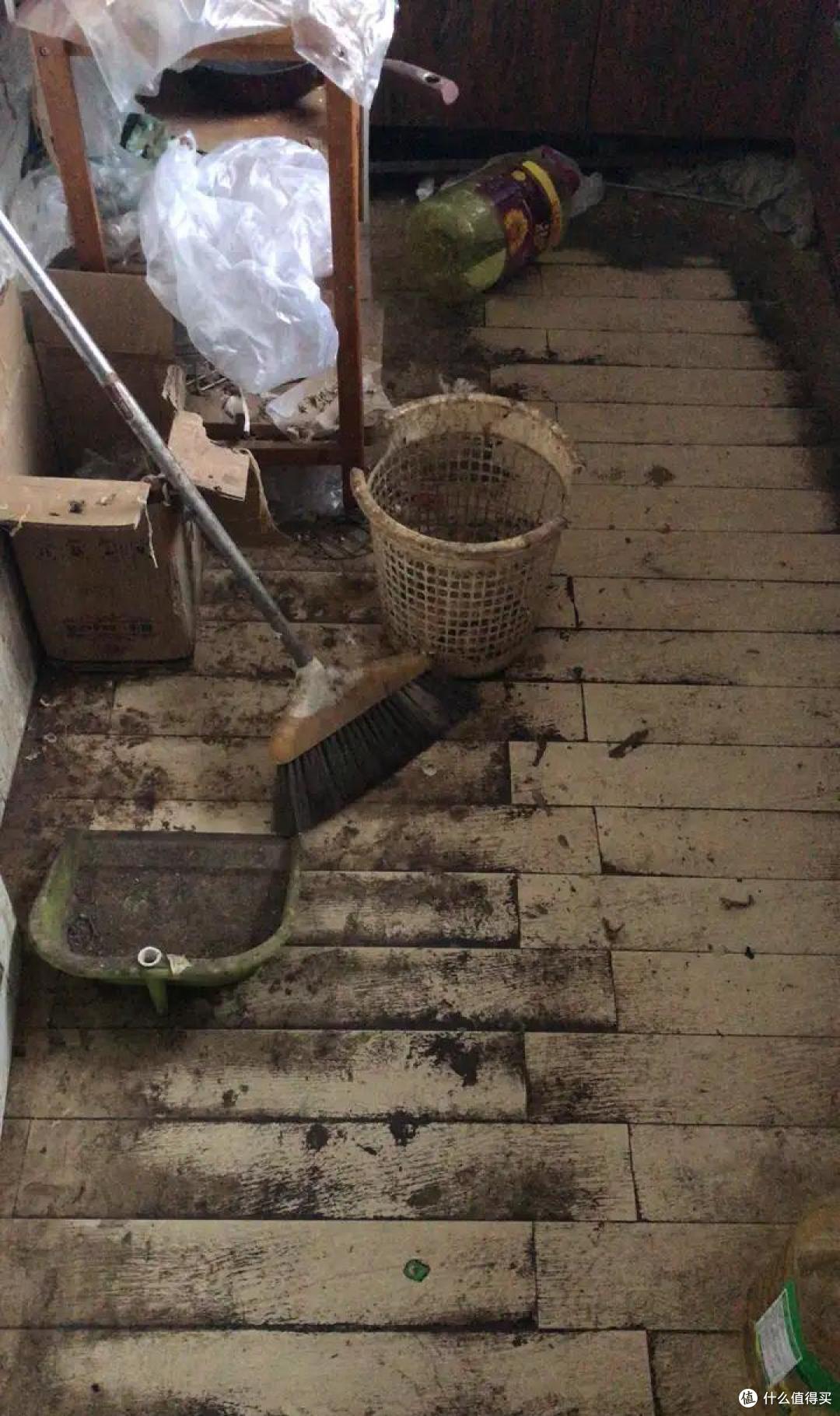 一个人能“脏乱差”到什么程度?看到网友的分享,我癫狂了!