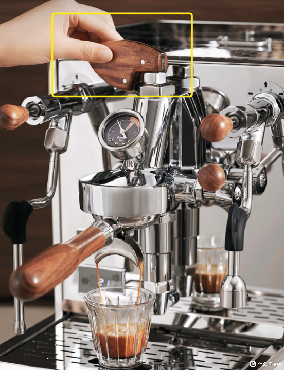 便宜or贵的咖啡机核心区别是什么？从小白到进阶，如何选对咖啡机，附佩罗奇、德龙、格米莱等测评