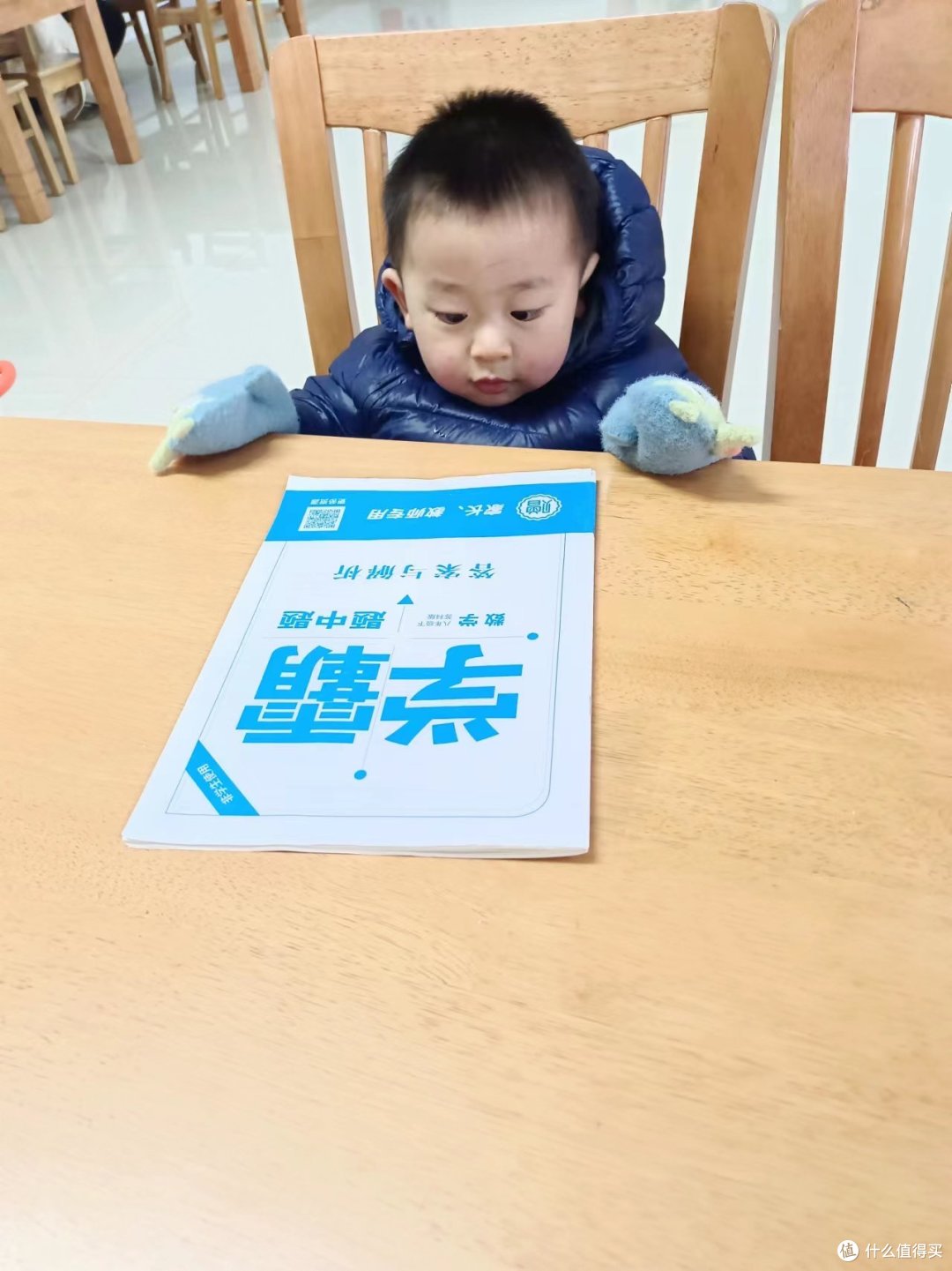 分阶段给娃讲好故事绘本 ,这三套最火的幼儿绘本都买啦,一岁半引入故事阅读,三本书的阶梯推荐