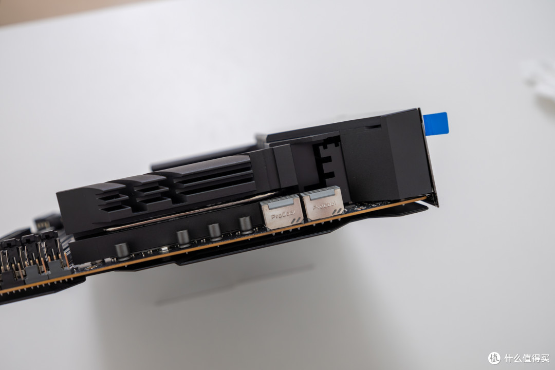 锐龙9000系的终极搭档,纯血ROG X870E HERO 是你的心头好吗?