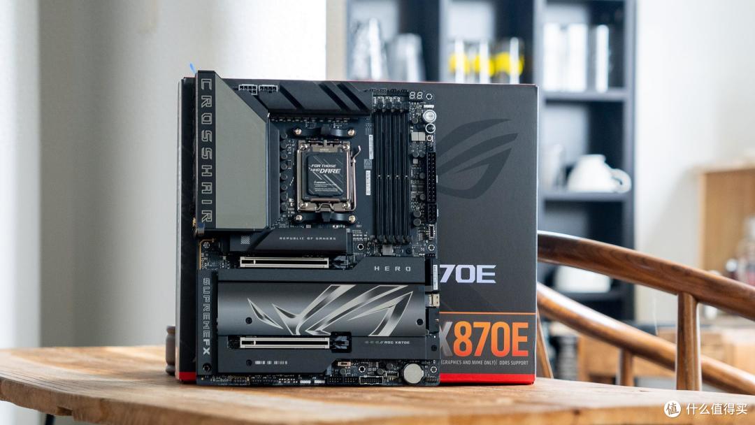 锐龙 9000系最强搭档：华硕ROG X870E HERO 性能测试