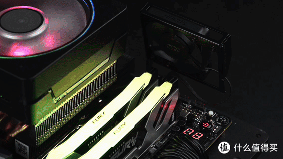 9950X最佳拍档，易用超越预期，X870E AORUS MASTER超级雕首发首测