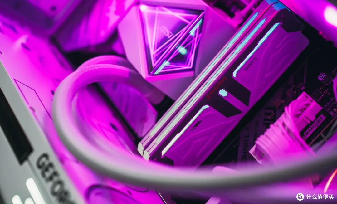 频率提升！纯白机甲内存——宇瞻ZADAK SPARK RGB DDR5 7200上手实测