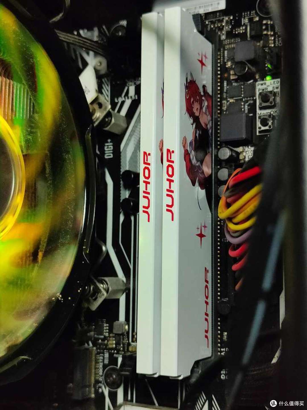 海力士加持!玖合 星舞 DDR4 3600内存,性能飙升的秘密武器?