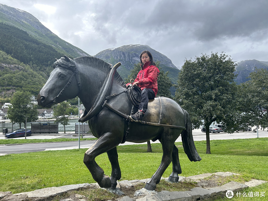 迟到四年的挪威亲子之旅—篇六（下）： 7月4日—不可复制的绝对深度，Hardangerfjord峡湾公交游......