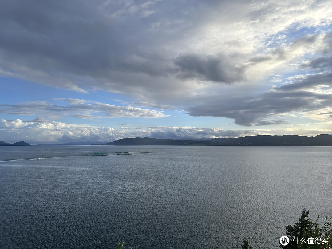 迟到四年的挪威亲子之旅—篇六（下）： 7月4日—不可复制的绝对深度，Hardangerfjord峡湾公交游......