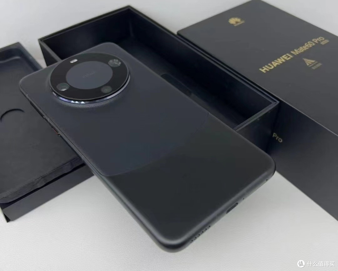 5400元买个曾经一机难求的华为Mate 60 Pro手机12GB+512GB ,还值得吗?