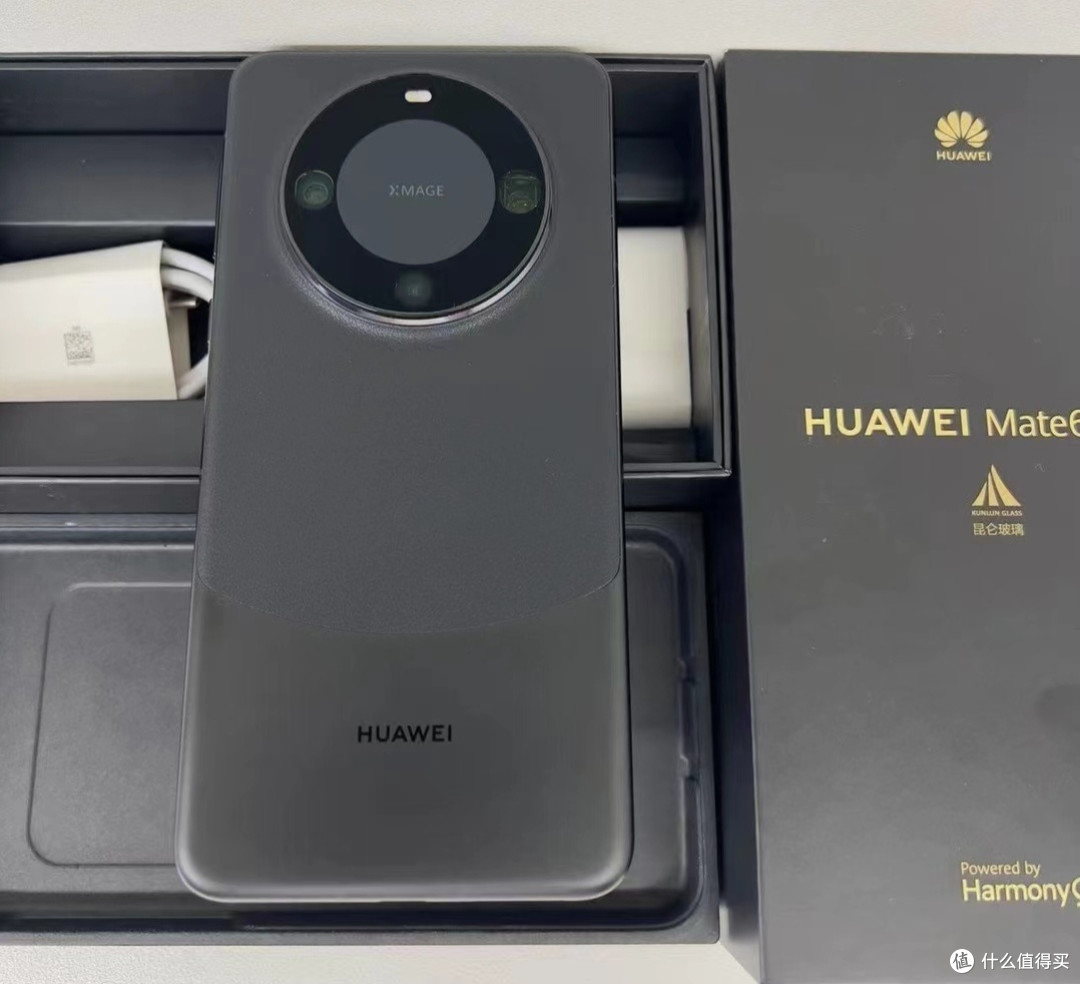 5400元买个曾经一机难求的华为Mate 60 Pro手机12GB+512GB ,还值得吗?