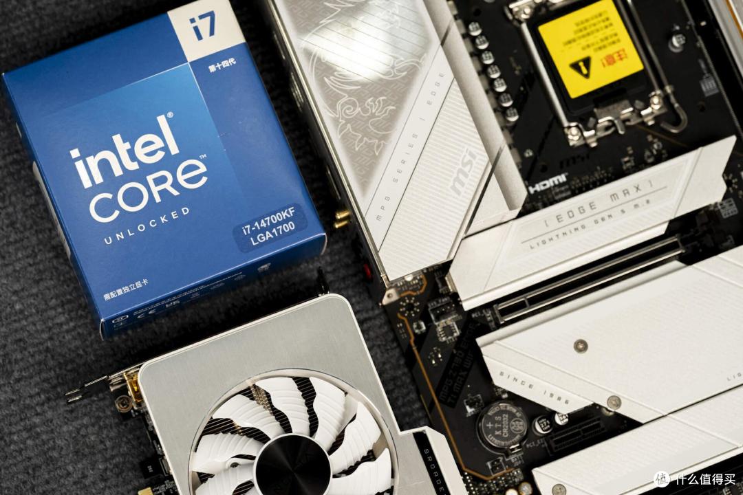 14700KF vs 7800X3D,理论性能差距大,游戏表现出人意料