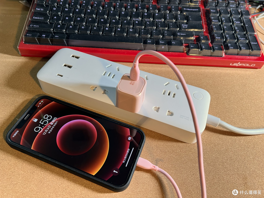 眼瞅着iPhone 16发布了,握紧了手里的iPhone 15 pro, 历数过往用过的iPhone(上)