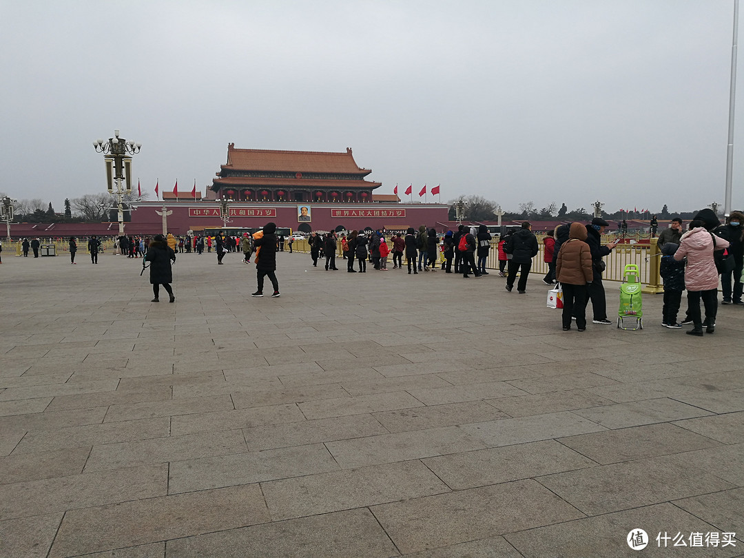 如果还没有带娃去北京玩过的话，建议一定要去一趟！看看北京大学，清华大学，看看故宫吧！