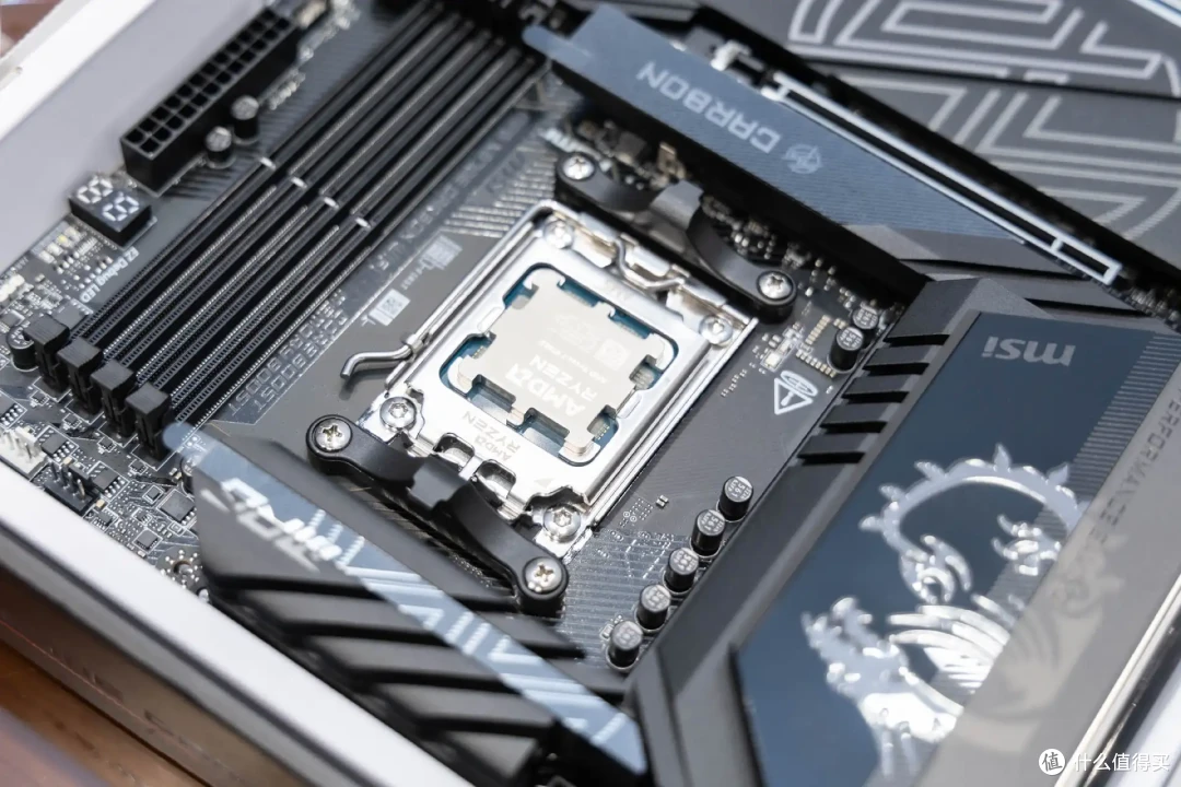 百元风冷可以压AMD R7 9700X吗?超频三RT500数显风冷测试