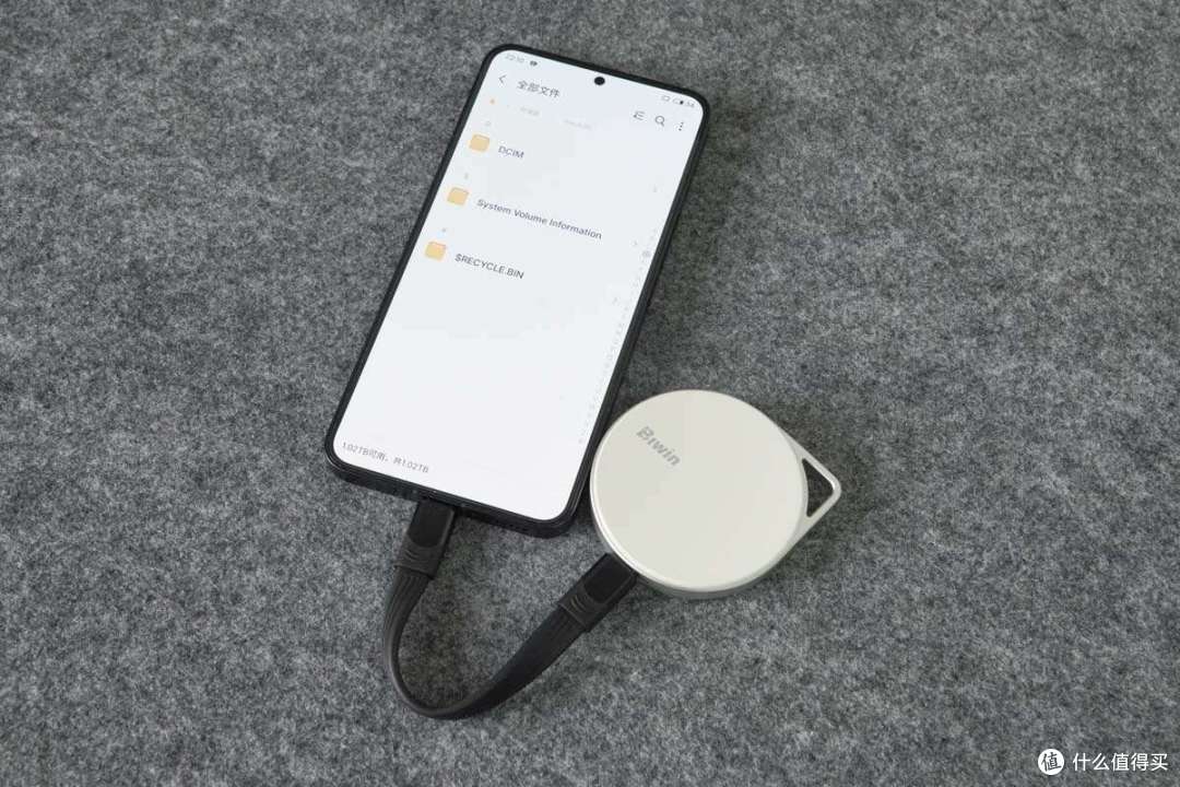 专为iPhone创作者打造，4K120fps随心录，佰维PM2000移动固态硬盘评测