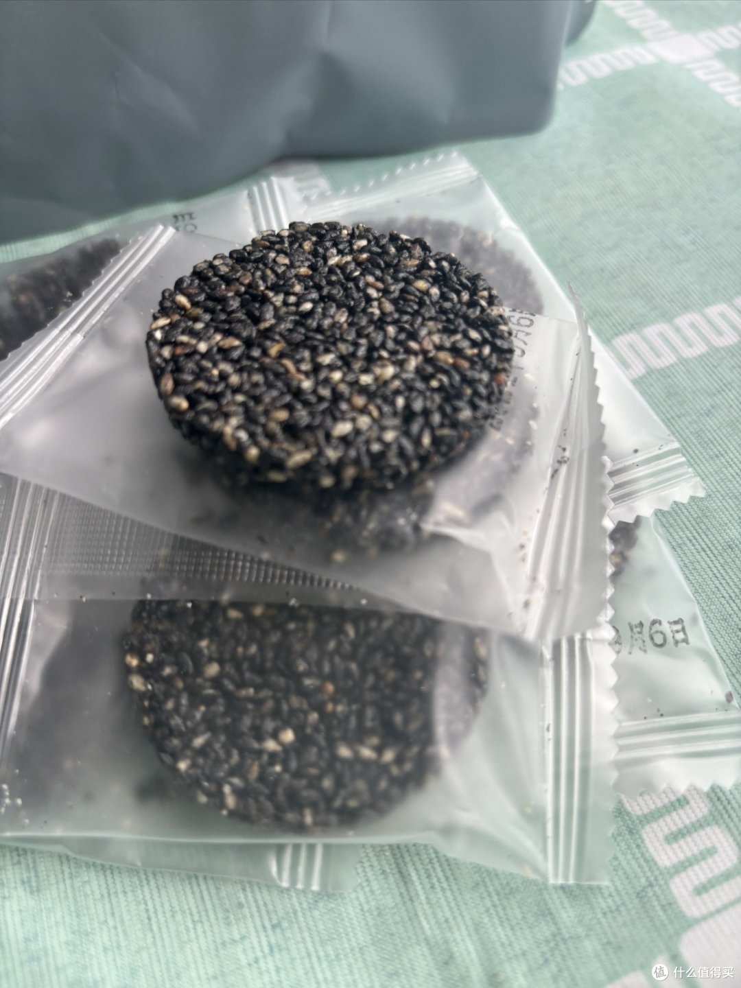 高钙黑芝麻饼测评,营养美味两不误!
