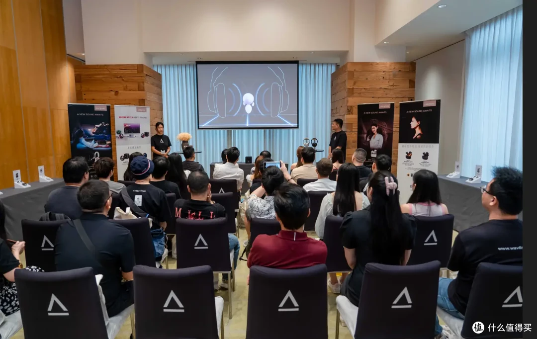 创新ZEN AIR SXFI耳机，SXFI空间全息术环绕音效，畅想沉浸式听音体验