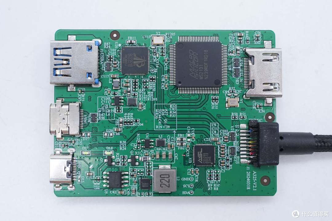 拆解报告：llano绿巨能USB/Type-C高清视频采集器A325