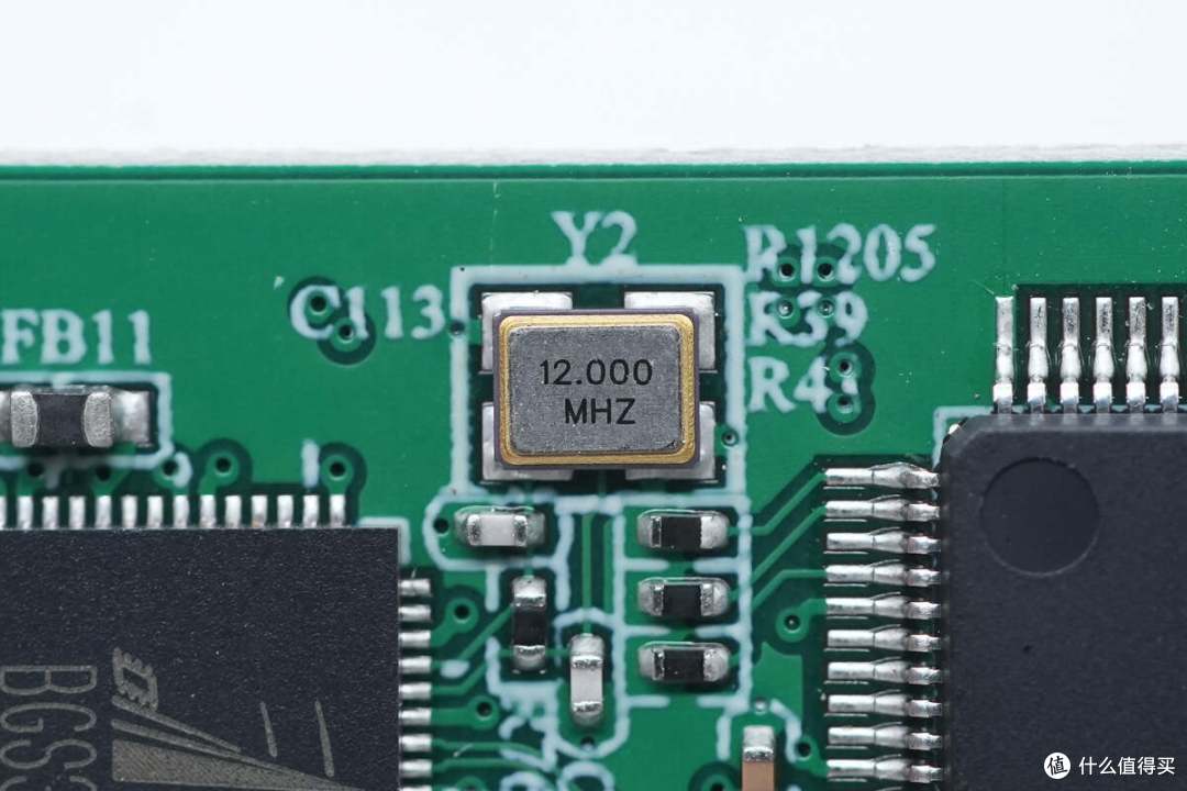 拆解报告：llano绿巨能USB/Type-C高清视频采集器A325