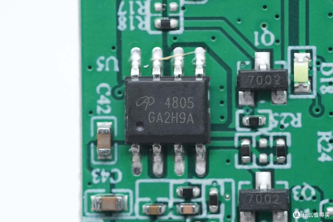 拆解报告：llano绿巨能USB/Type-C高清视频采集器A325