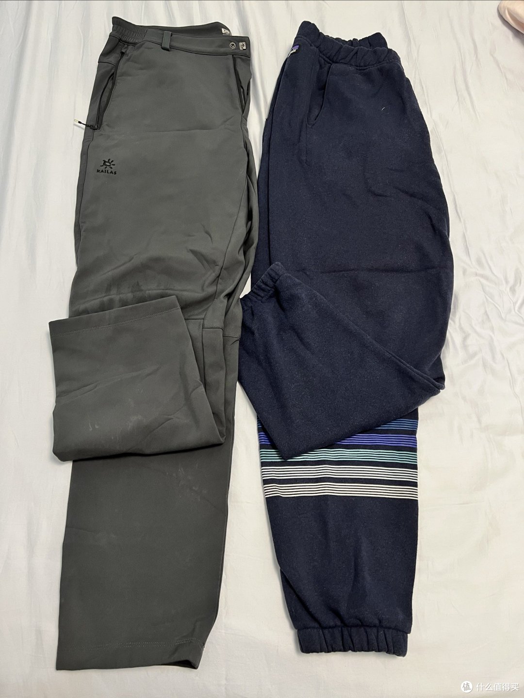 加绒软壳裤决赛圈,网友们帮忙看看选哪条?