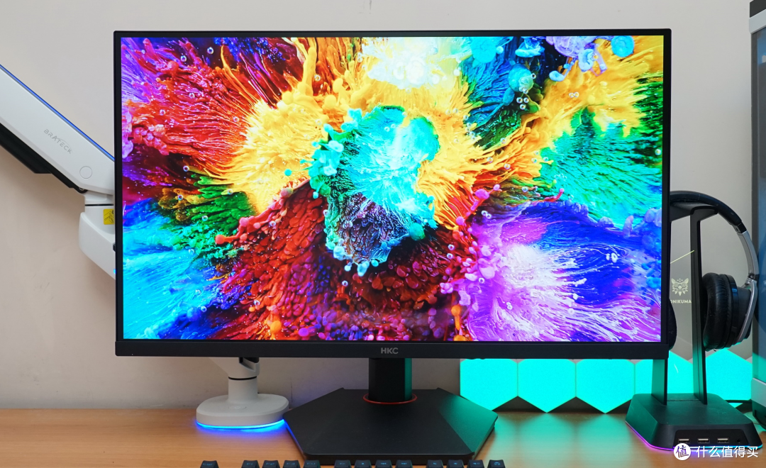电竞与画质的完美结合:HKC G27H7Pro猎鹰二代4K双模显示器