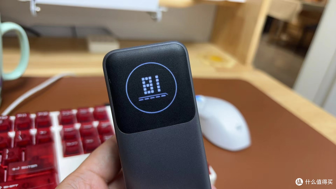 绿联湃Pro100w充电宝,秋冬出游带上它真对了!纯分享