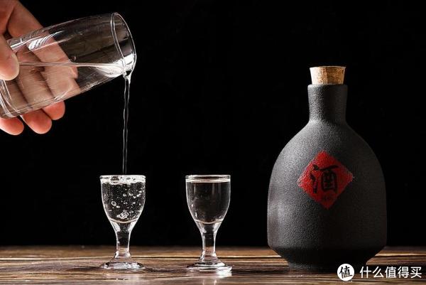 福建都喝什么“酒”？网评这10种上榜，作为福建人，你最爱喝哪款_白酒_