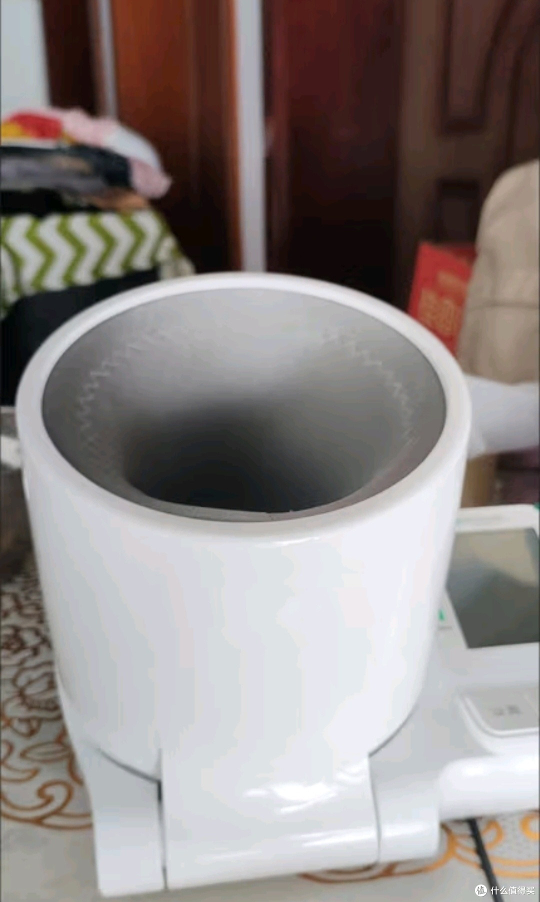 迈克凯尔臂筒式家用电子血压计,让健康触手可及!
