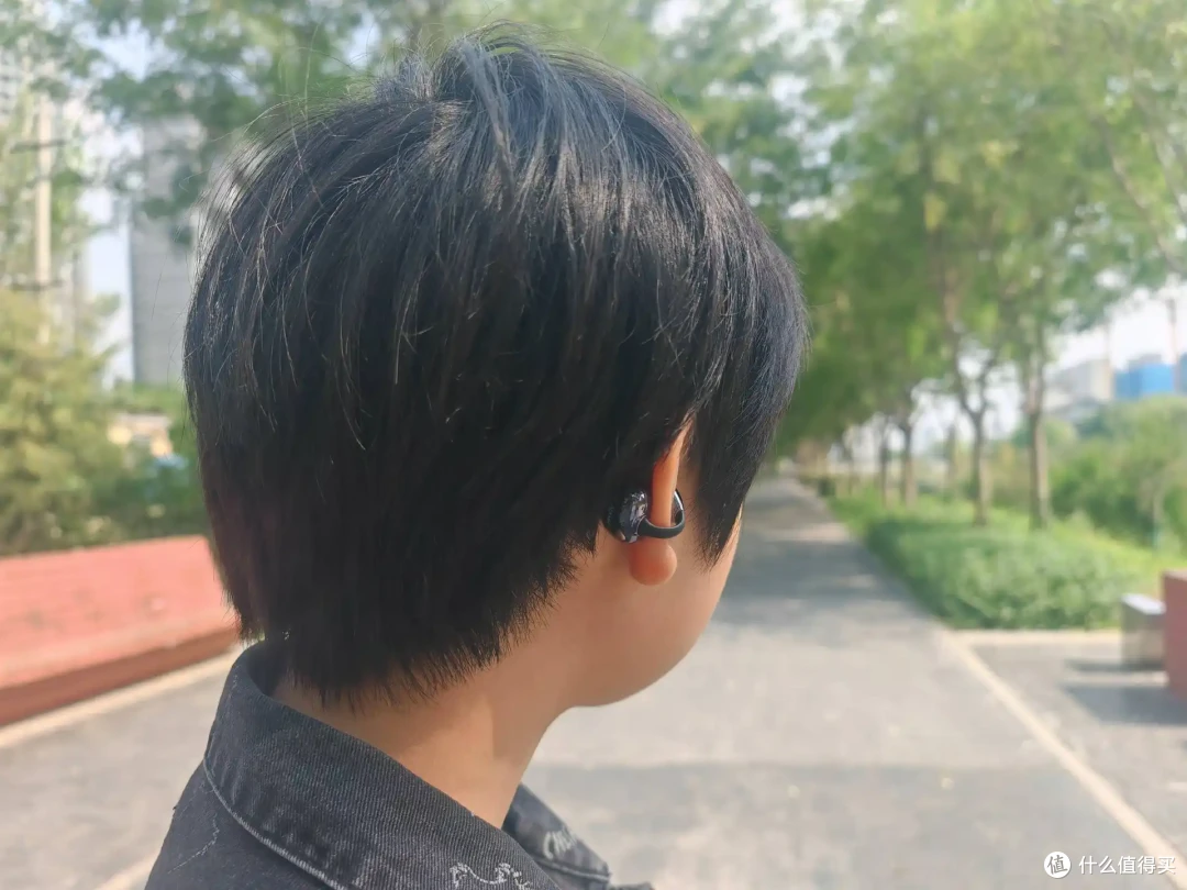 创新技术打造音质巅峰，南卡ULtra耳夹式蓝牙耳机实测：多处表现超预期