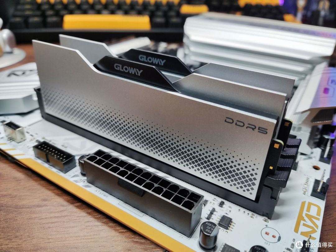 双11换内存性价比推荐，32GB三星颗粒的光威龙武DDR5才卖499