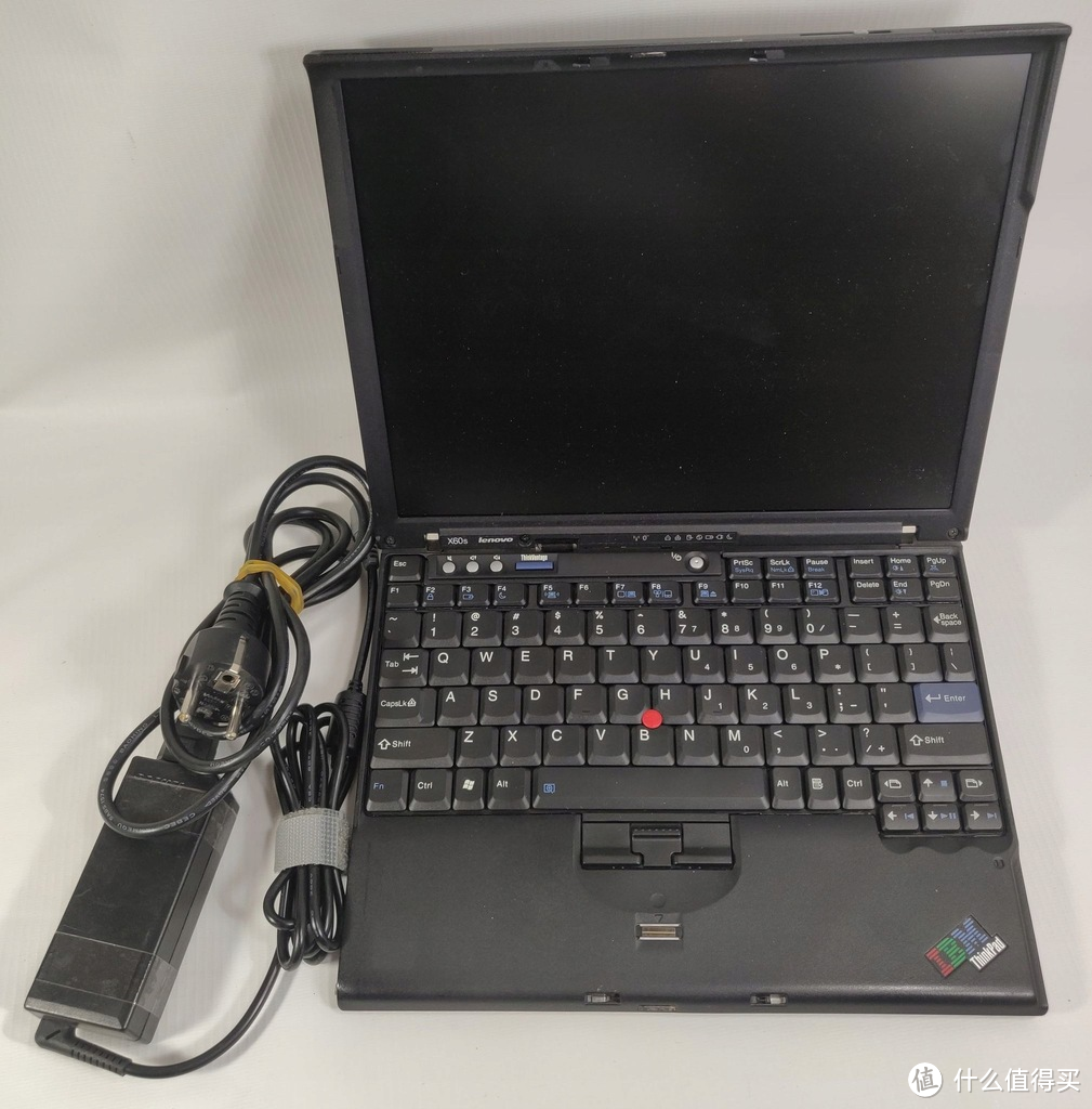 飞牛OS@Thinkpad小黑X60——打造下载服务器之一（应用中心）