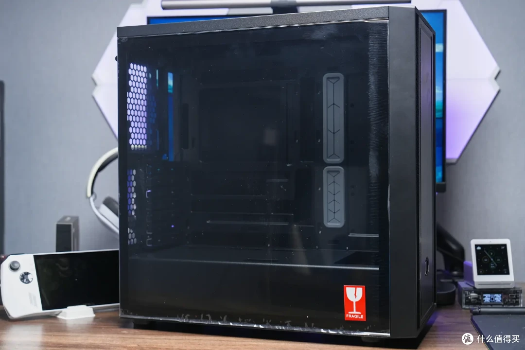 买风扇,送机箱,酷冷至尊MasterBox600开箱