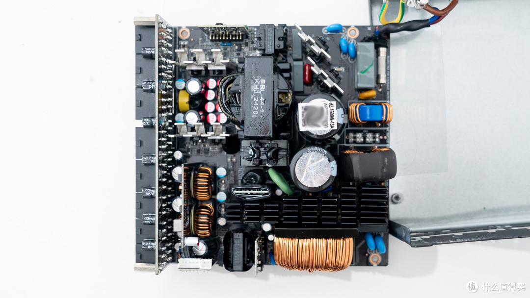 拆解评测：安耐美PX1000W白金电源值得买吗？