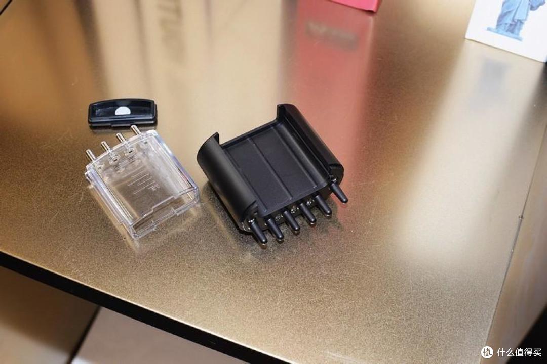 DOCO头皮护理仪Mini 引领头皮护理新趋势
