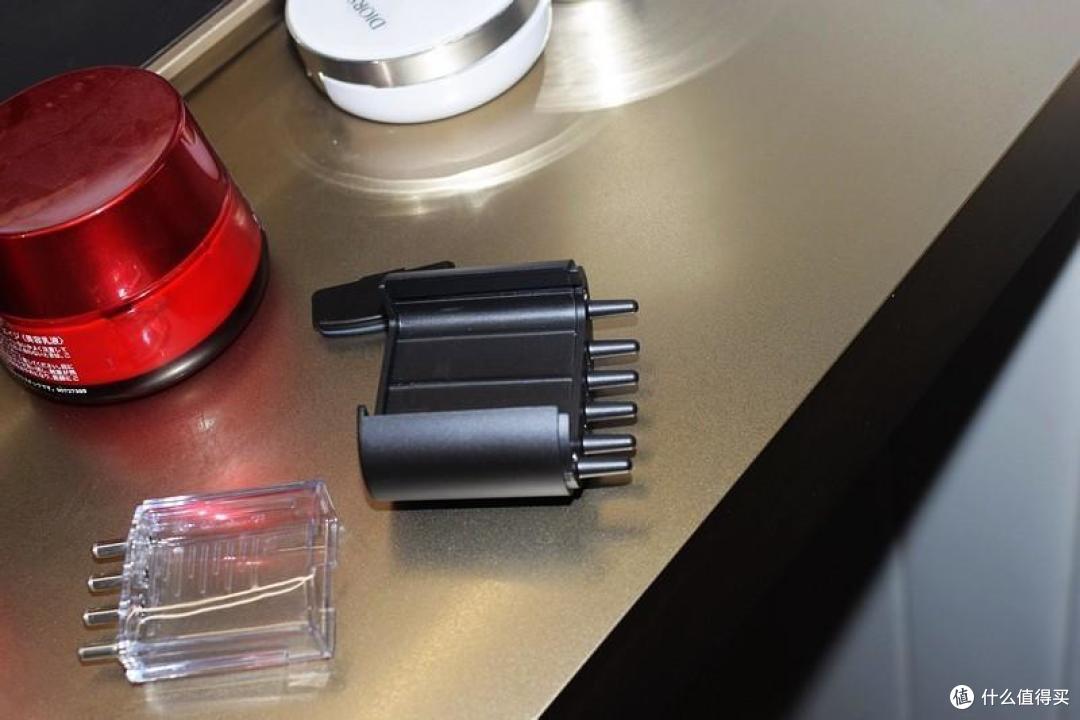 DOCO头皮护理仪Mini 引领头皮护理新趋势