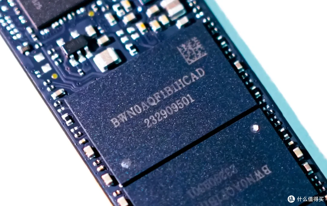 这个固态有点酷:宏碁N7000暗影骑士·擎 PCIe4.0 SSD专业向测评