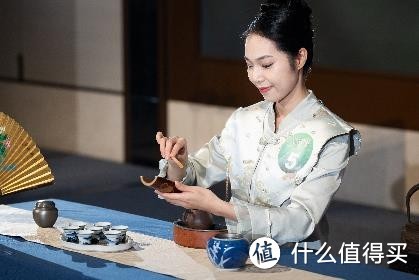 茗星茶艺师第十一届全国评选大赛 「澳門銀河」茶艺团队勇夺粤港澳赛区冠军