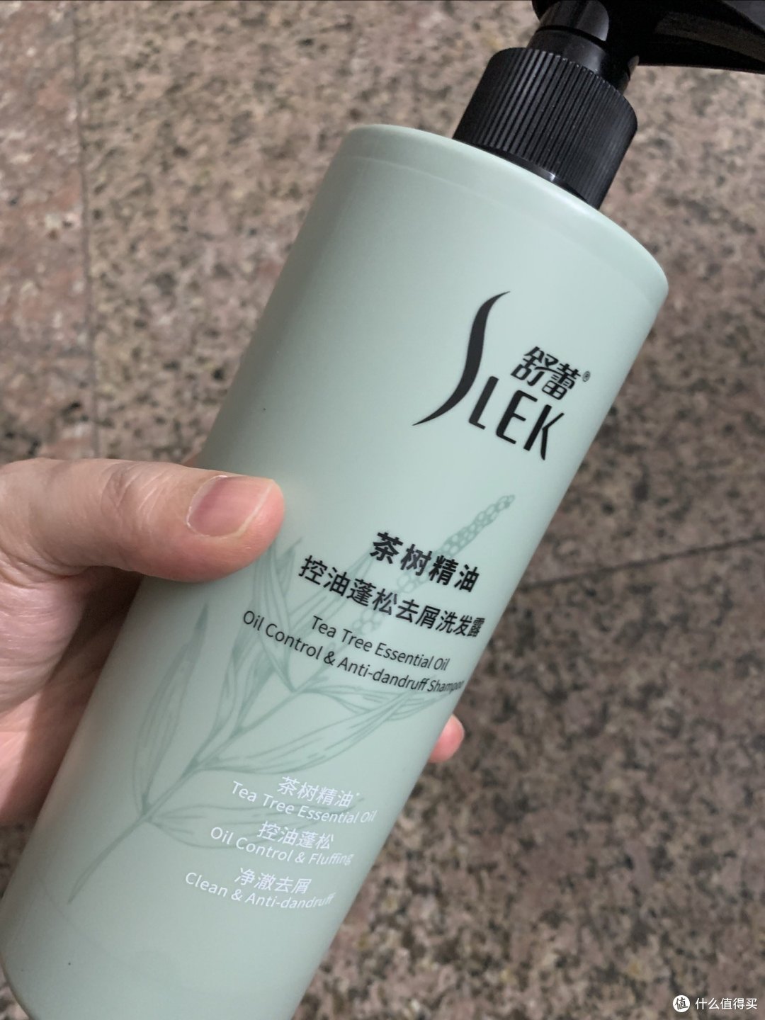 几款常用的洗发水