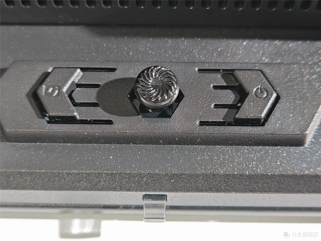 【微星MAG 271QPX QD-OLED E2】2000多的QD-OLED显示器,还是来自大厂微星出品,这个价格太香了