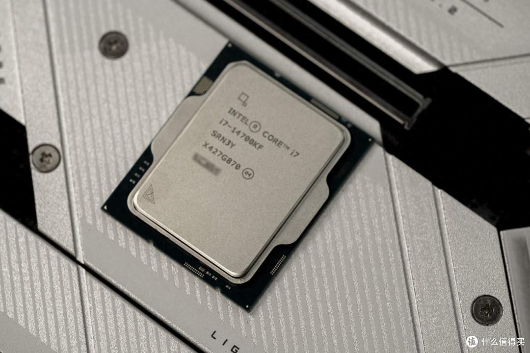 测过游戏再看7800X3D和14700KF,哪个更适合做生产力工具