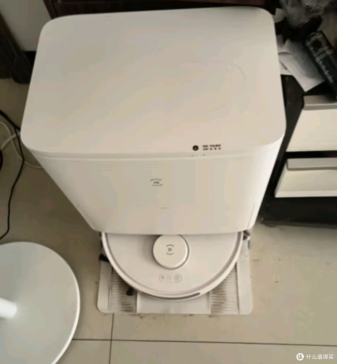 科沃斯扫地机器人Y30