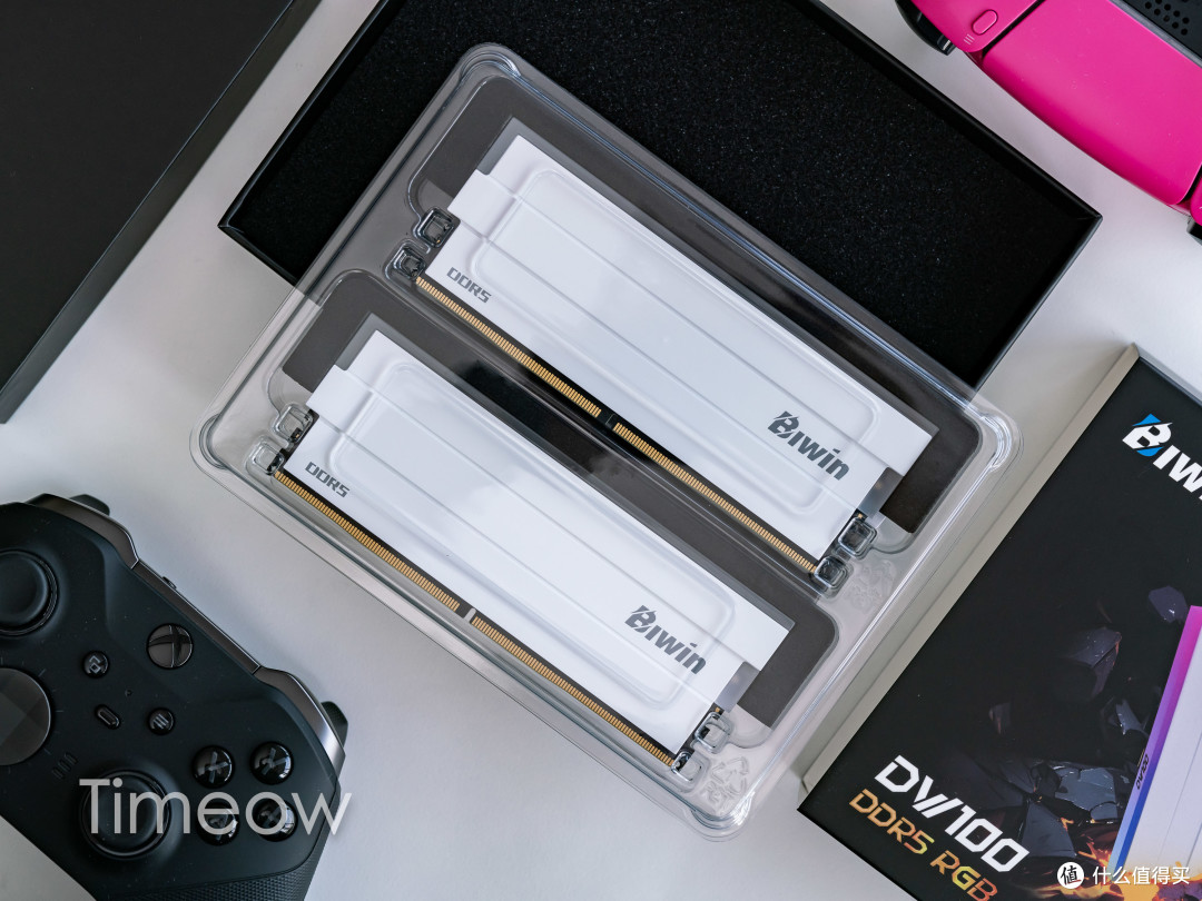 超到8000性能真是猛！佰维DW100 32G DDR5 6800 RGB内存 战力齐天！