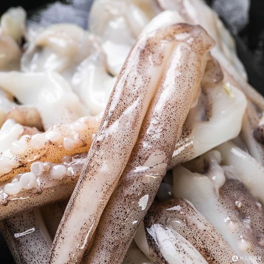 鲜鱿鱼须焯水还是直接炒?