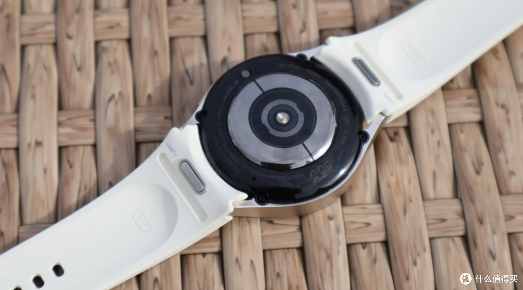 2024年10款智能手表排行：健康监测、运动追踪与长续航的顶级选择