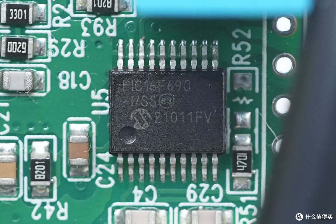 拆解报告：新能科技GMI180L太阳能微型并网逆变器
