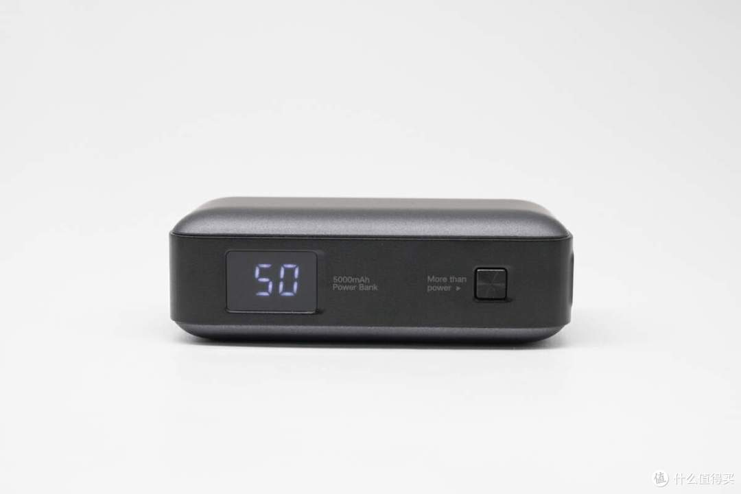 小如胶囊、轻便之选,绿联5000mAh USB-C直充快充移动电源评测