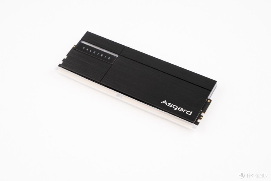 暗夜女神——阿斯加特 女武神 瓦尔基里Ⅱ代 DDR5 6400 32GB × 2 C32 极夜黑 开箱分享